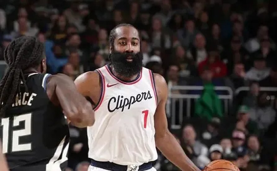 九游体育- 哈登转会雄鹿 