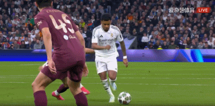 九游娱乐-姆巴佩回归赛场，比分优势明显首场状态亮眼，公牛观众沸腾！的简单介绍