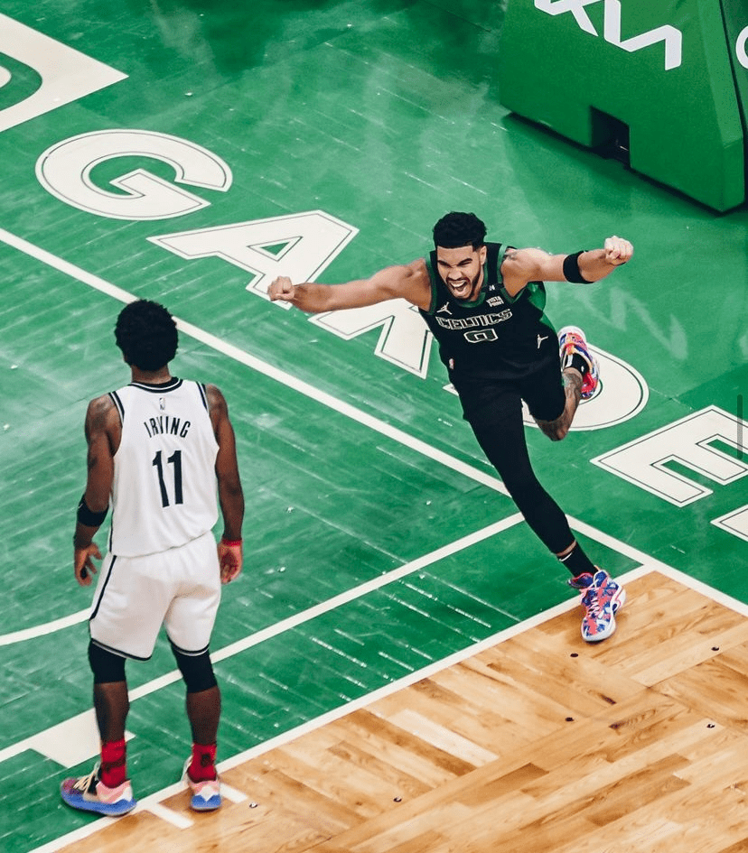 九游-Scout连续十二场比赛得分超过大胜，篮网挑战极限！的简单介绍